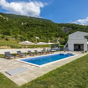 Villa Tramonto, Kozljak